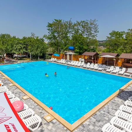 Hotel Astoria *
